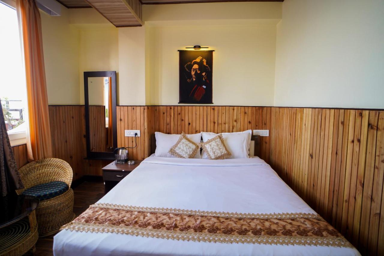 Hotel Hill Queen Near Sherpa Gumba Darjeeling Mall 5 Min Couple Friendly エクステリア 写真