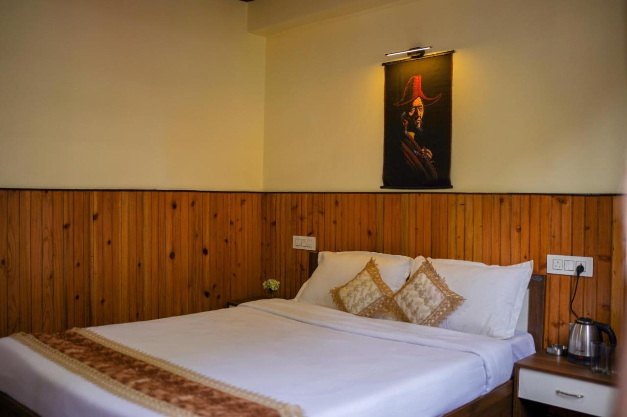 Hotel Hill Queen Near Sherpa Gumba Darjeeling Mall 5 Min Couple Friendly エクステリア 写真
