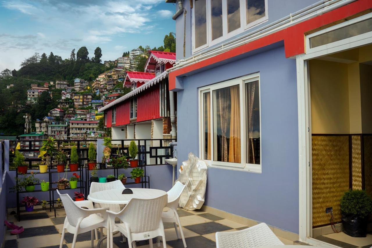 Hotel Hill Queen Near Sherpa Gumba Darjeeling Mall 5 Min Couple Friendly エクステリア 写真