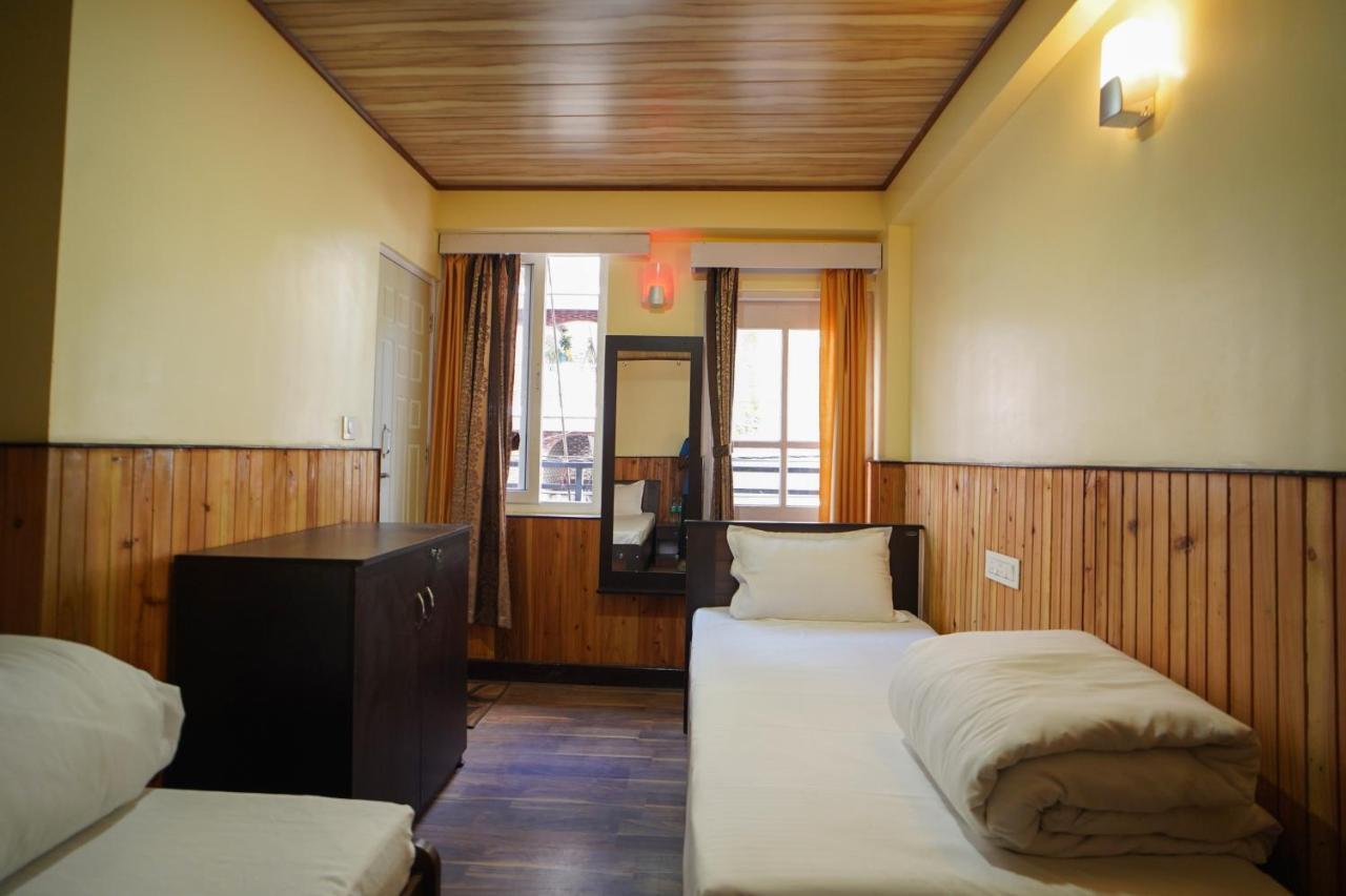 Hotel Hill Queen Near Sherpa Gumba Darjeeling Mall 5 Min Couple Friendly エクステリア 写真